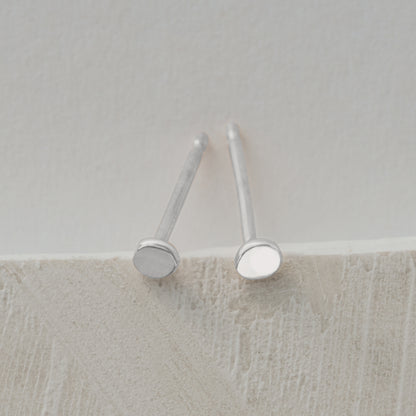Pebble Studs